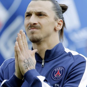 爱游戏官网充值-电竞解说的幕后故事：如何准备比赛解说与提升专业能力，电竞解说内容